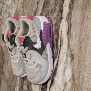 Nike air max toddlers size 10